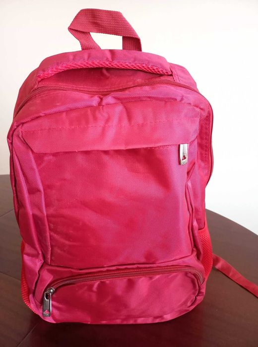 Mochila Vermelha- Nova