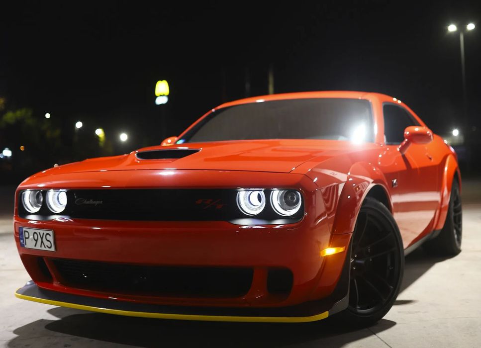 Dodge Challenger Stan idealny! Oryginalne WB! Do negocjacji!