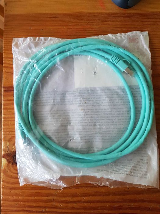 Kabel sieciowy internetowy LAN skrętka UTP cat 5e RJ45 patchcord