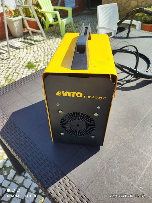 Máquina de soldar a fio Vito