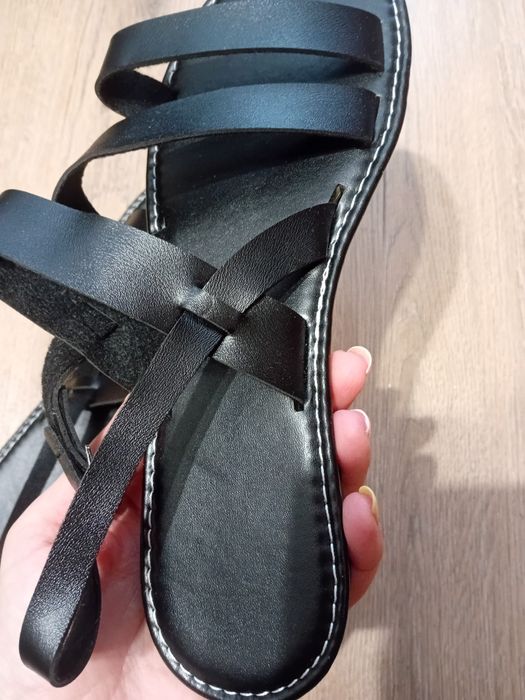 Босоніжки жіночі 42 розміру чорні нові