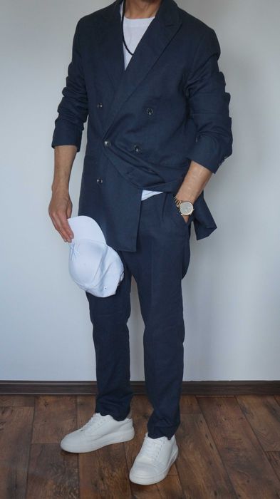 Garnitur Dwurzędowy Reserved Rozmiar M (XL) Kolor Granatowy