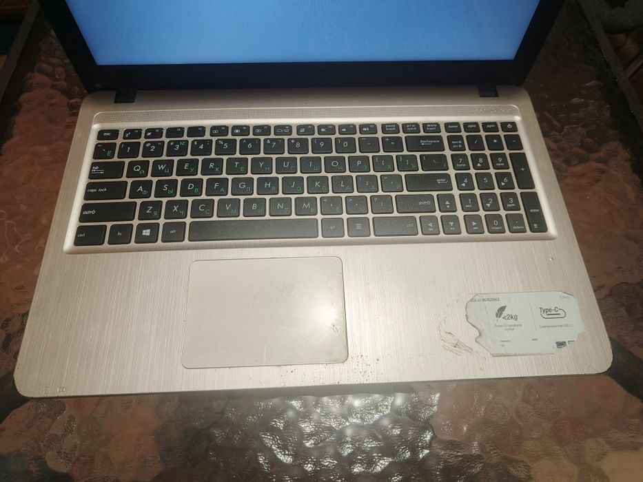 Ноутбук Asus x540
