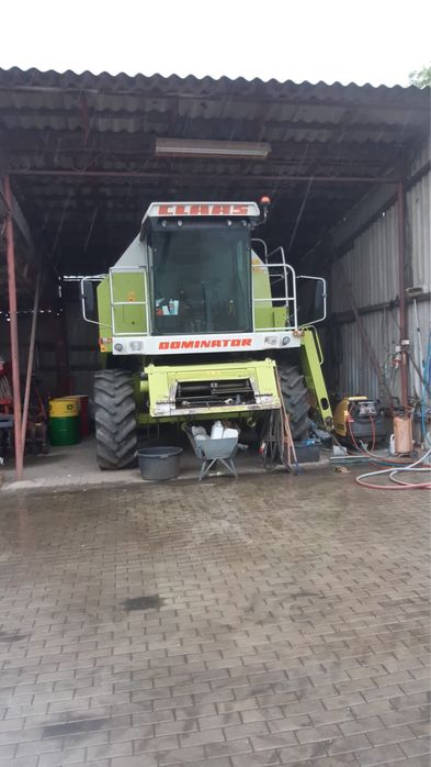 Konstrukcja wiaty 25x8