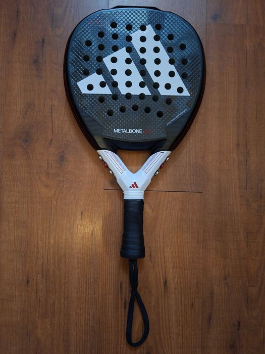 Adidas Metalbone HRD+ 2024 (como nova)