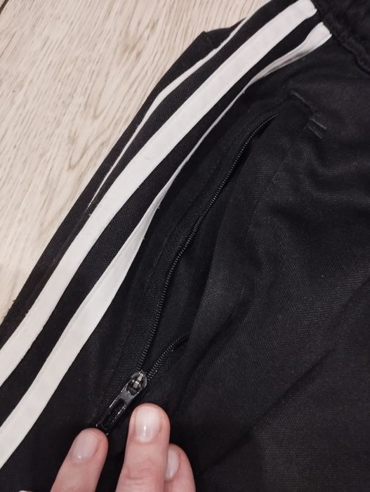 Штани спортивні чорні Adidas  / M