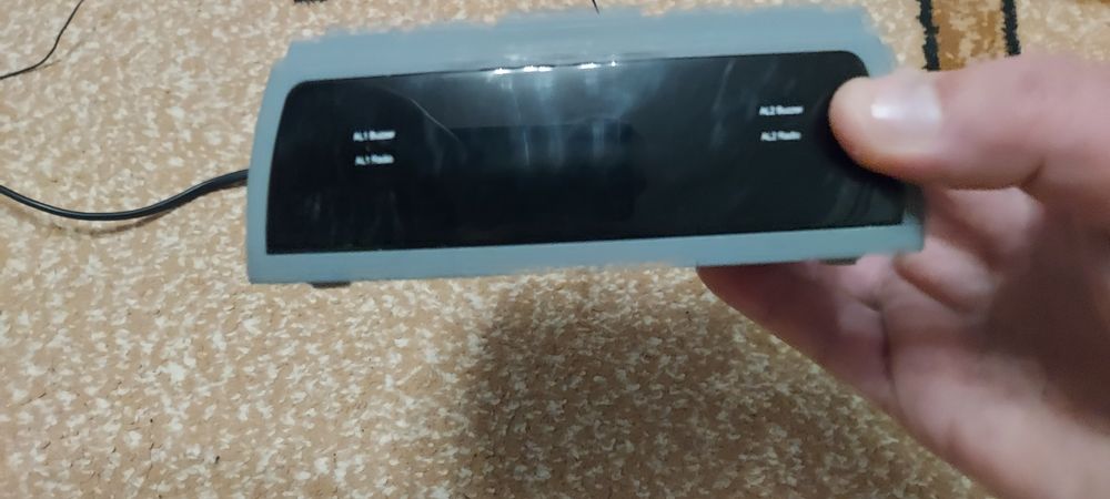 Часы будильник радио с Германии