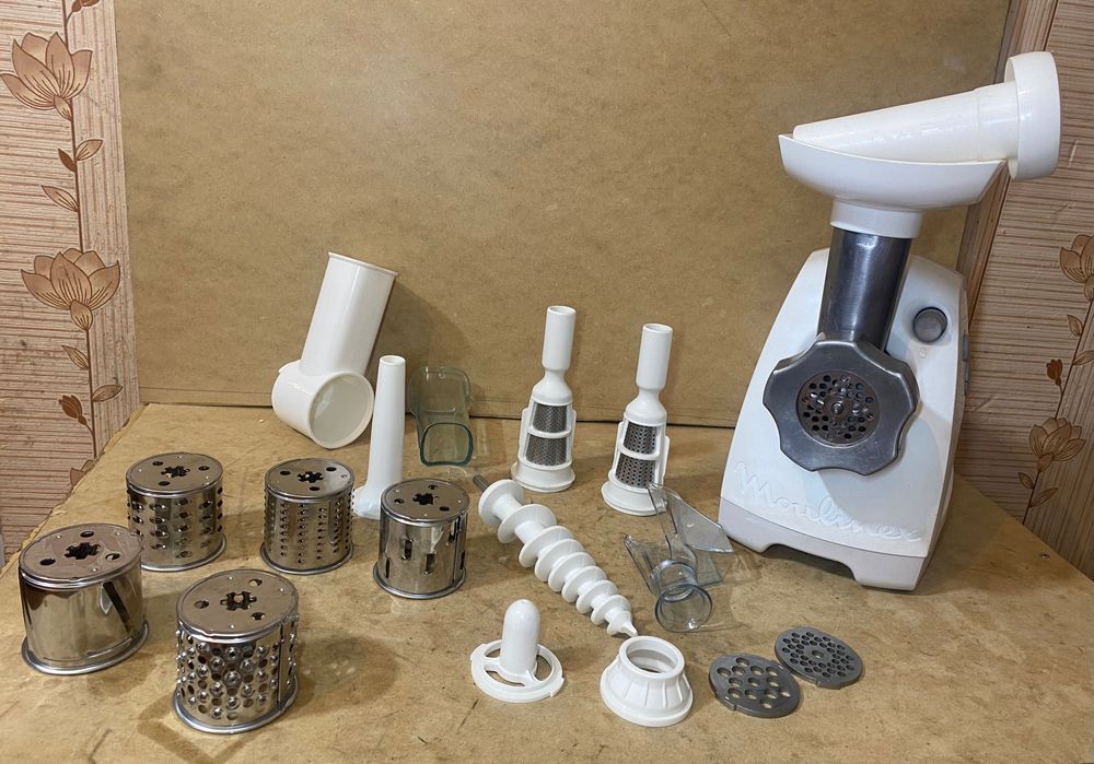 Moulinex HV8 ME626132 М’ясорубка 2000Вт Франція