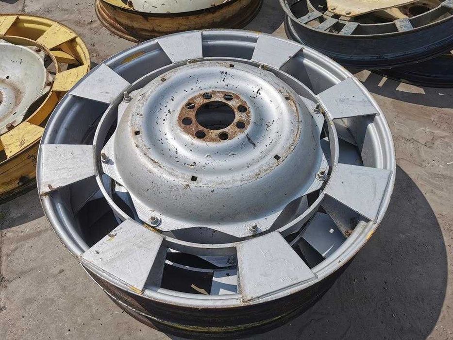 2 Felgi 8" R48 , wąskie koła uprawowe