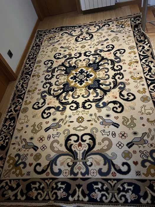 Carpete de arraiolos