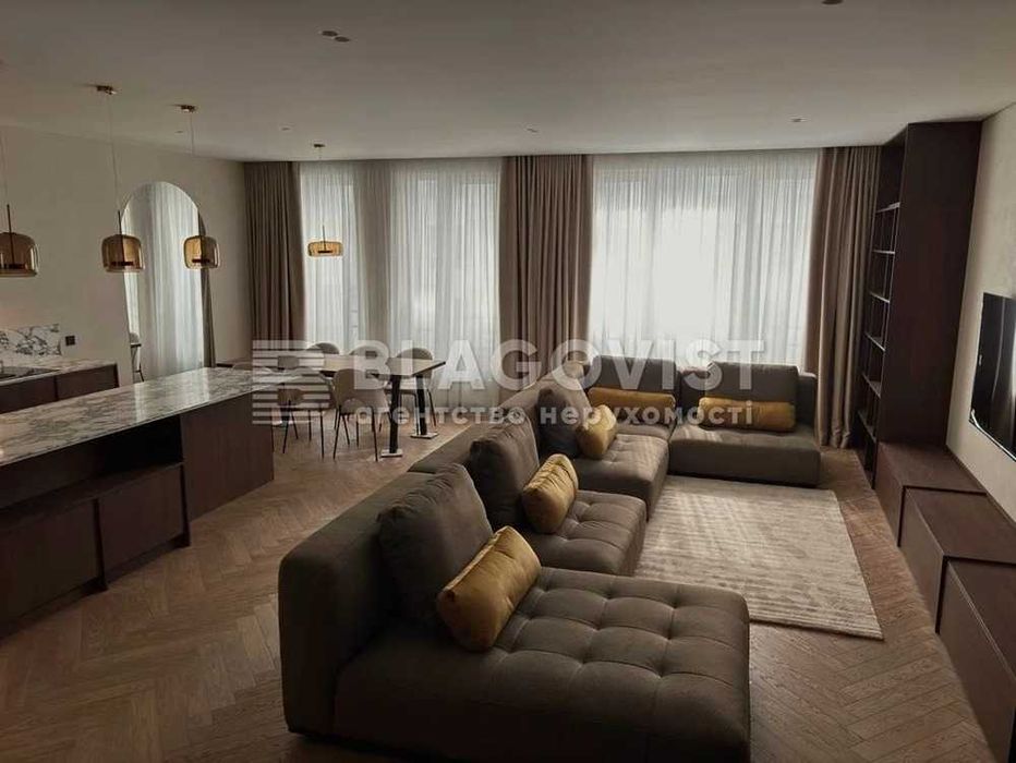 Продам 3 кімнатної квартири вул  Бульварно-Кудрявська 17 ЖК Ярославів Град