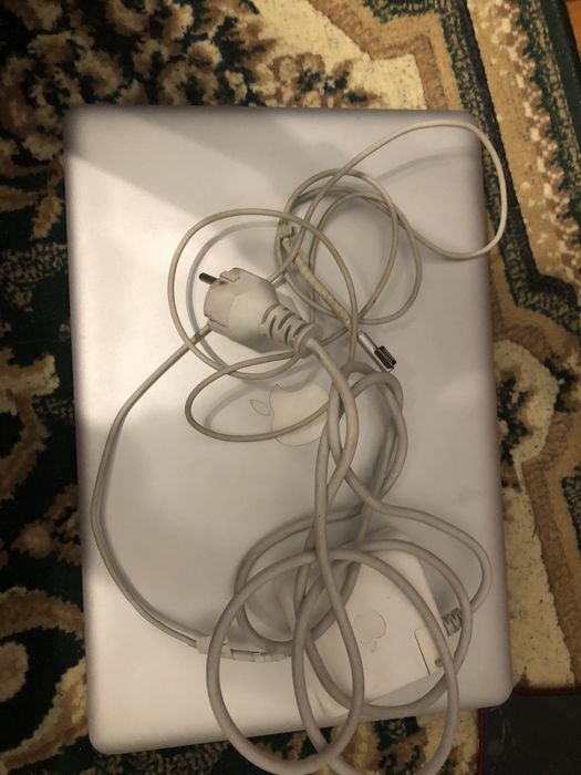Apple macbook pro 2010 15