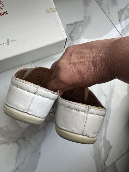 Продаю медичні сабо 41