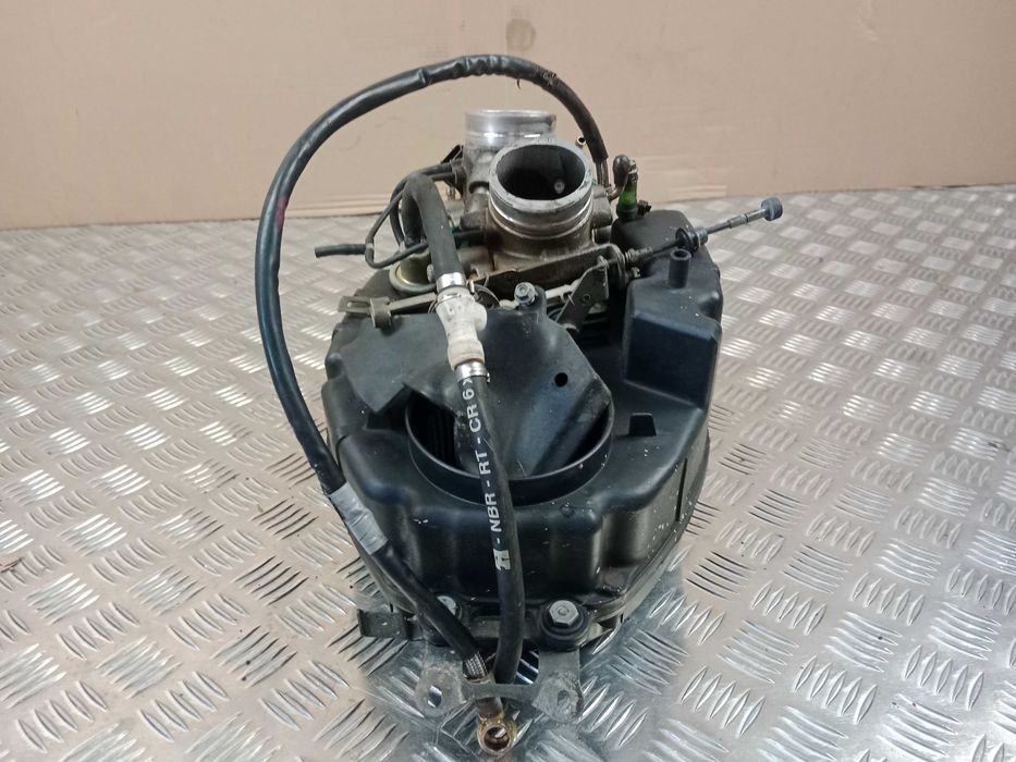 Aprilia Tuono RSV 1000 Mille Air Box Airbox Przepustnice Wtryski 02-05