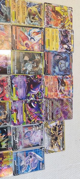 Lote de cartas pokémon