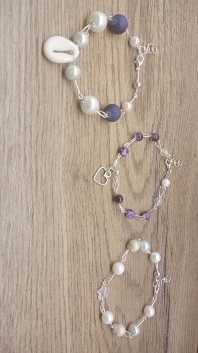 Nowe Bransoletki z zawieszkami na igłach jubilerskich, handmade