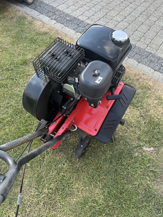 Glebogryzarka  spalinowa