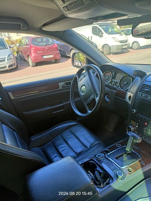 Sprzedam Touareg 3.0 2005r. Telefon 7dwa87dwa71trzy8. 14000 do nego.