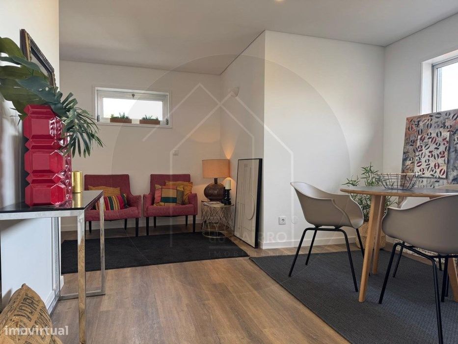 T1 Renovado, Quinta do Covelo / Metro Marquês - Porto — Paranhos, Porto