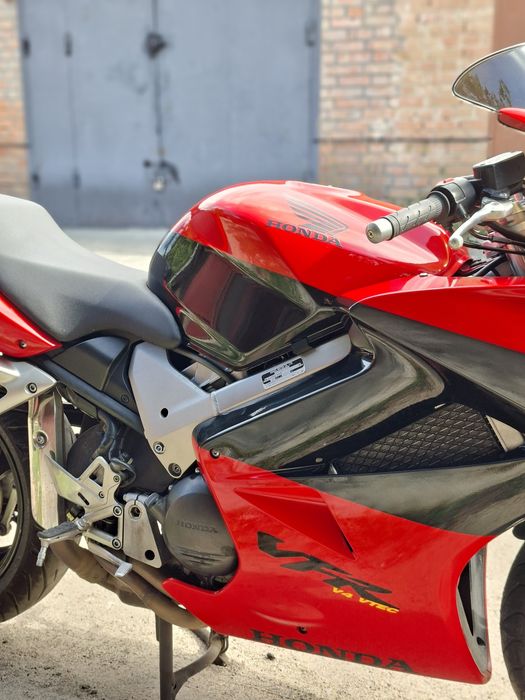 Honda VFR 800 VTEC
