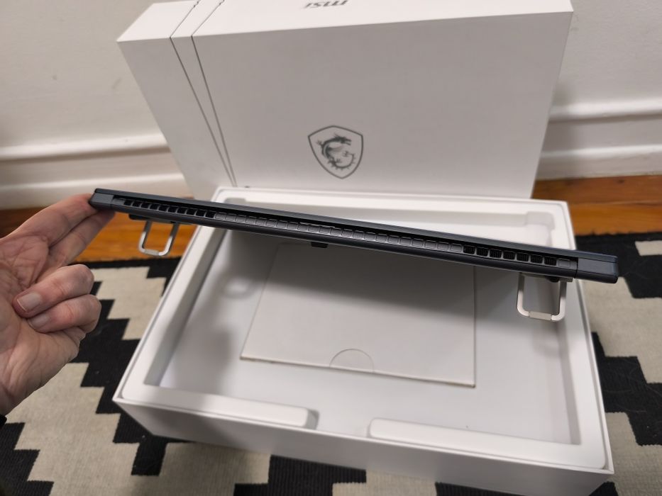 MSI PS63 Modern 8SC-086PT Intel Core i7-8565U/16GB/1TB SSD/15.6"