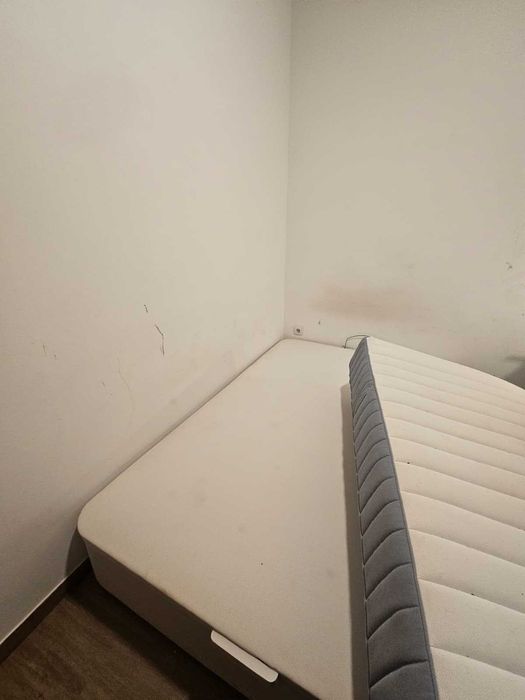 Cama de Casal com Colchão Incluído ou separado