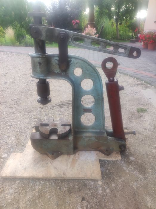 Mała prasa hydrauliczna