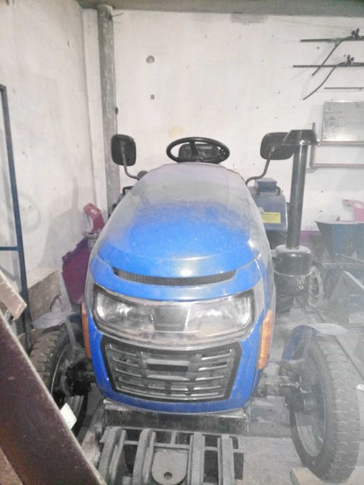 Міні-трактор T240PK