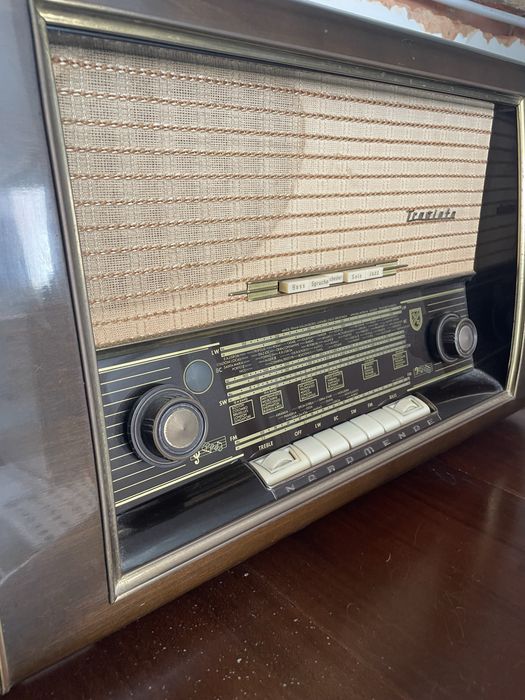 Radio estilo deco