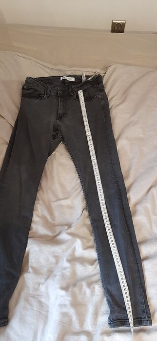 Dziciece jeansy zara