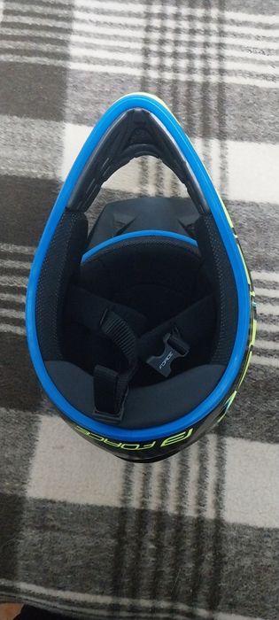 Capacete motocross/downhill novo