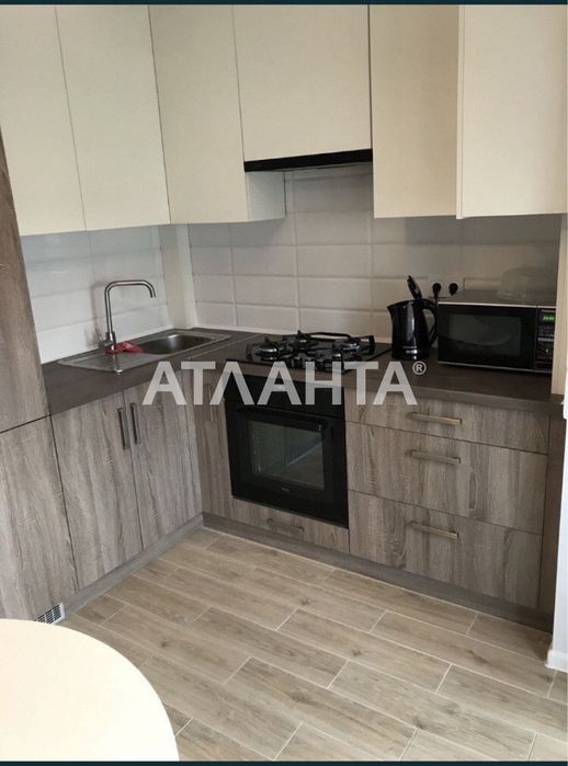 Продається однокімнатна квартира  у Львові вул. Е. Миська, 42.