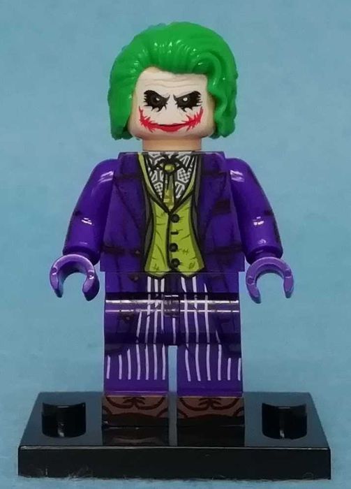 Joker Heath Ledger v2 (DC Comics)