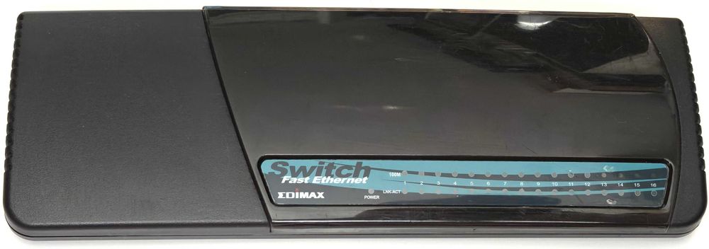 Switch EdiMax ES-3116P 16 Ports używany sprawny