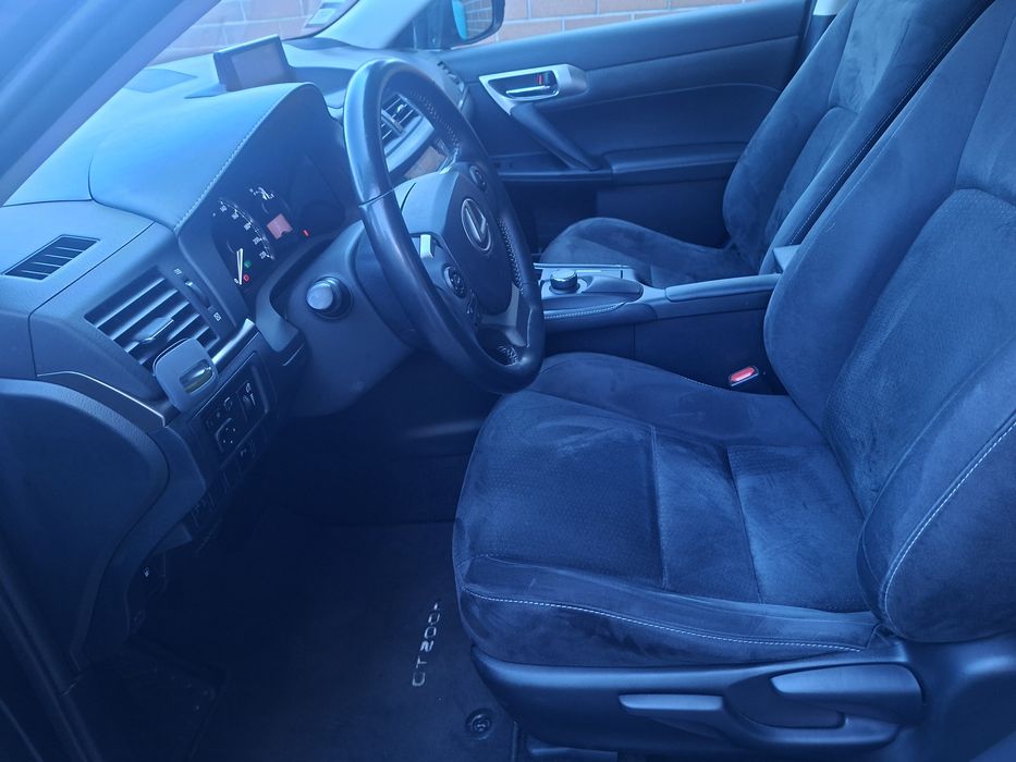 Lexus com 35000km 2017