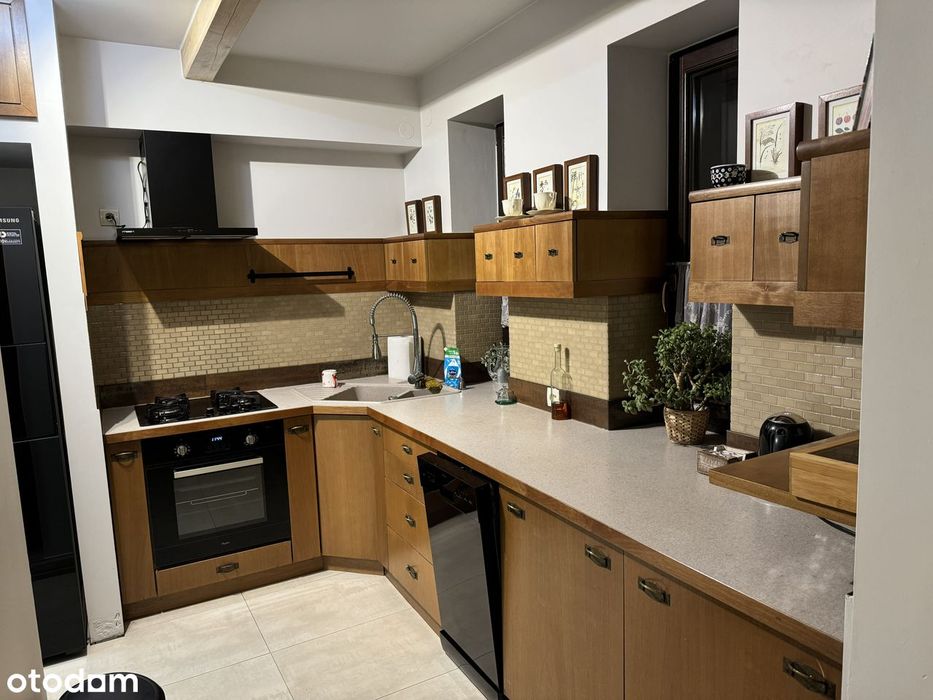 Siedlisko pod Krakowem | Las, strumień, studio | 2950 m²