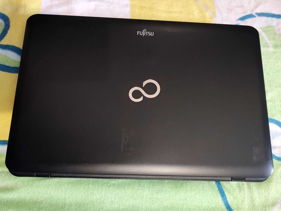 Fujitsu A512,15.6"мат./ОП-8Гб/нові SSD і HDD/бат.-3год