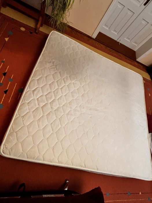 Продається матрац 220сm