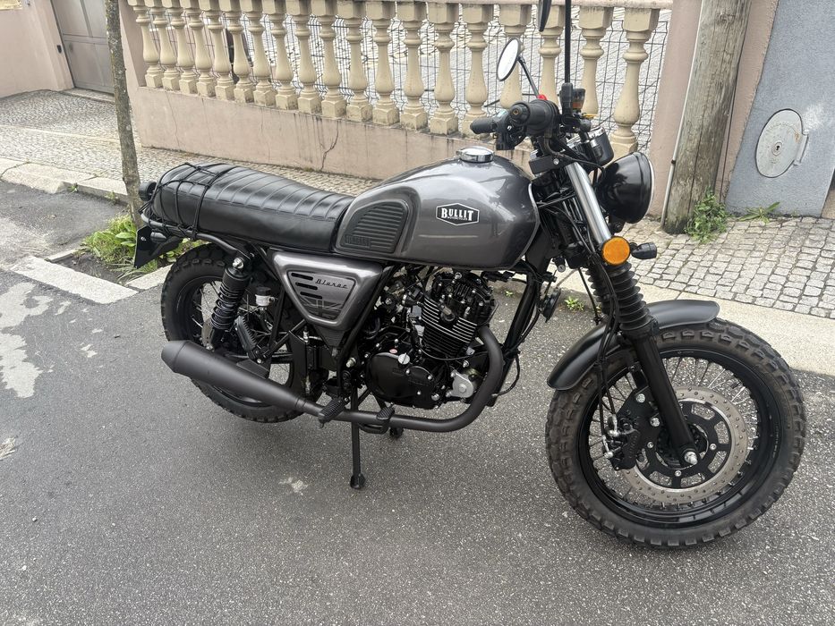 Bullit Bluroc 125 ( 980 km )