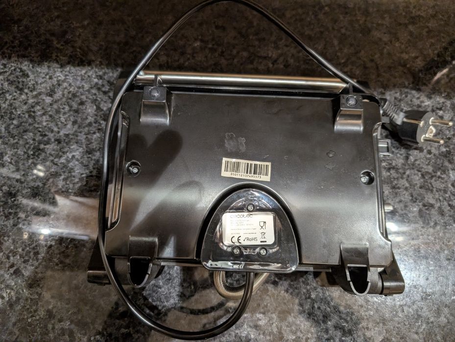 Tosteira/ Sanduicheira Cecotec