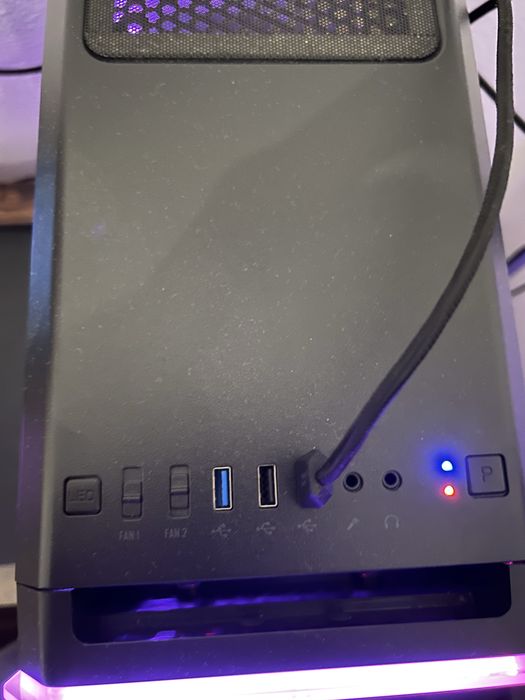 "PC Torre Completo - Windows 11, Pronto a Usar, i7-9700 / RX 5600 XT"