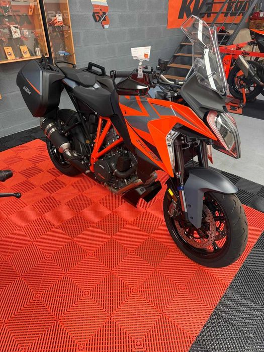 Super Duke GT 1290 ***NOVA**"