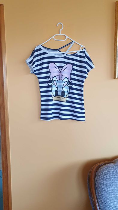Bluzeczka z wizerunkiem Kaczki Daisy - Italy rozmiar: M-L