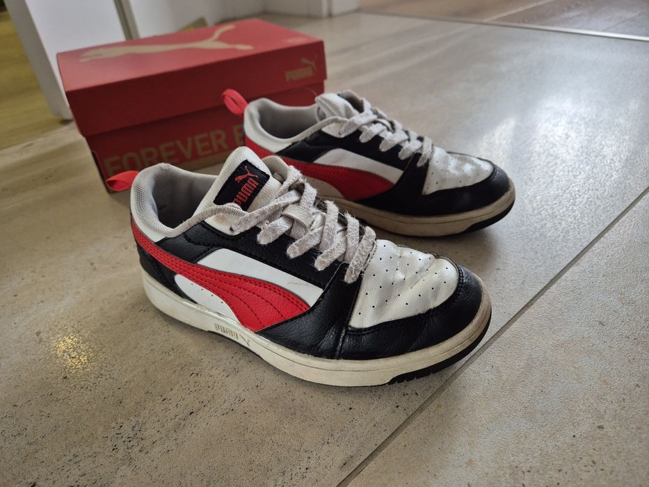 Buty Nike w rozmiarze 33