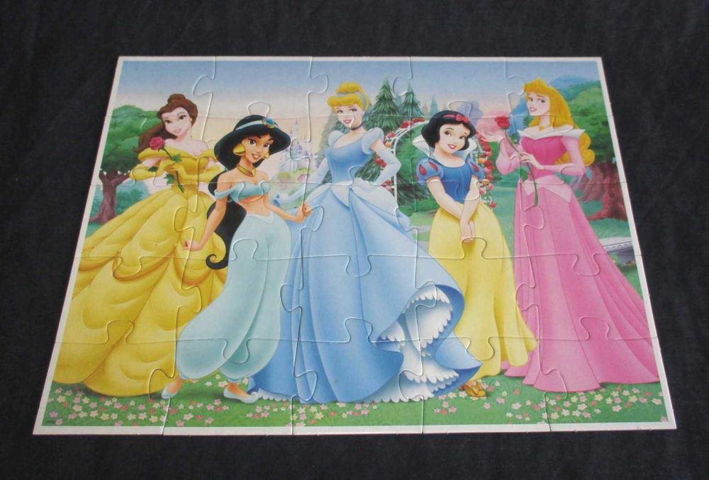 Conjunto de Puzzles e Jogos Educa Disney Princess Aprendo Inglês Selva