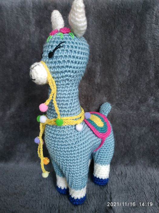 Lama alpaka rękodzieło zabawka ekologiczna na prezent na szydełku hand