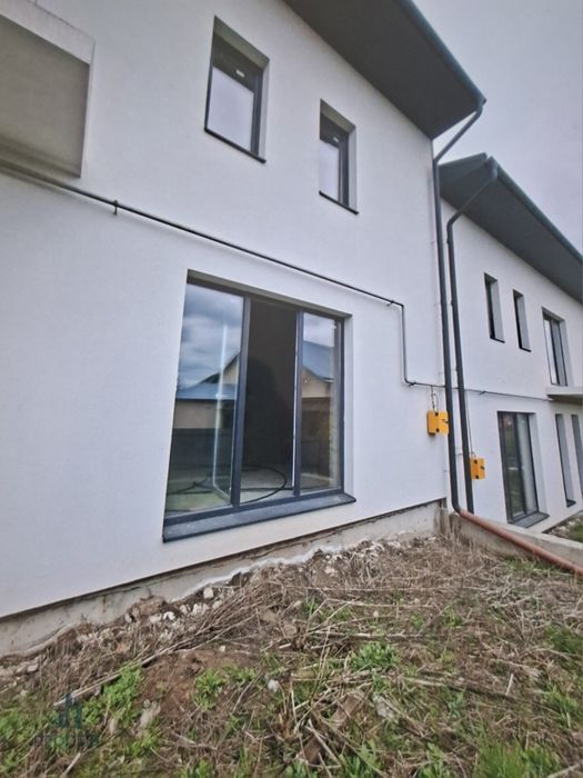 Продаж котеджу 136м2 в передмісті Тернополя за ціною квартири
