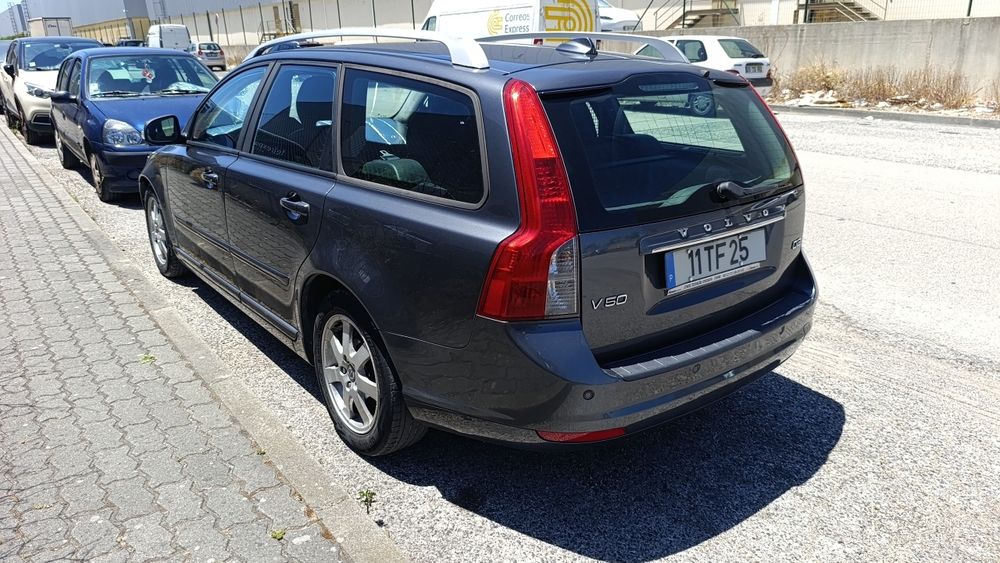 Volvo V50 1.6D 115 hp 2011