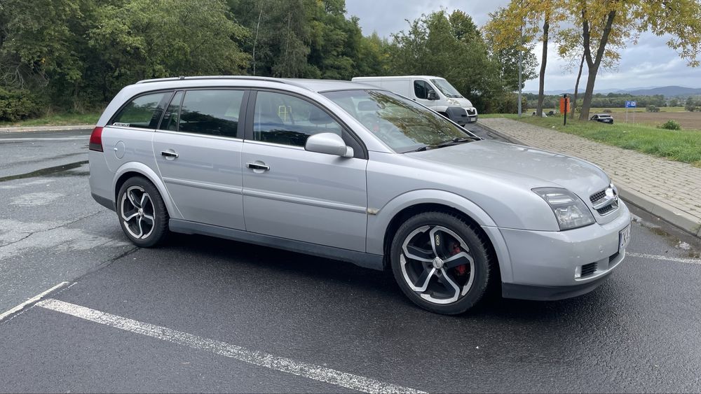 Opel Vectra C Kombi 2.2 benzyna