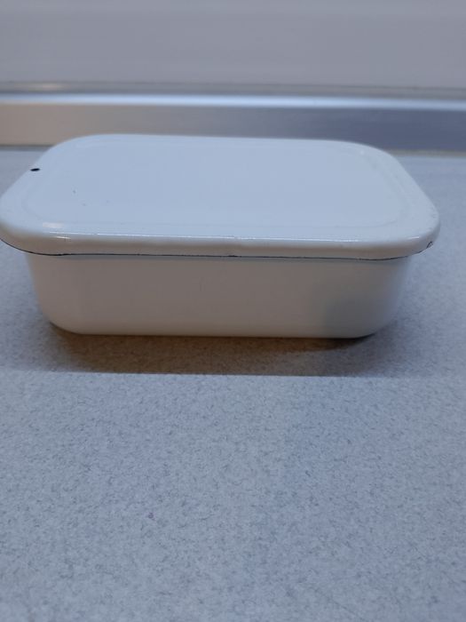 Судочки эмальовані  часів СССРдля холодцю